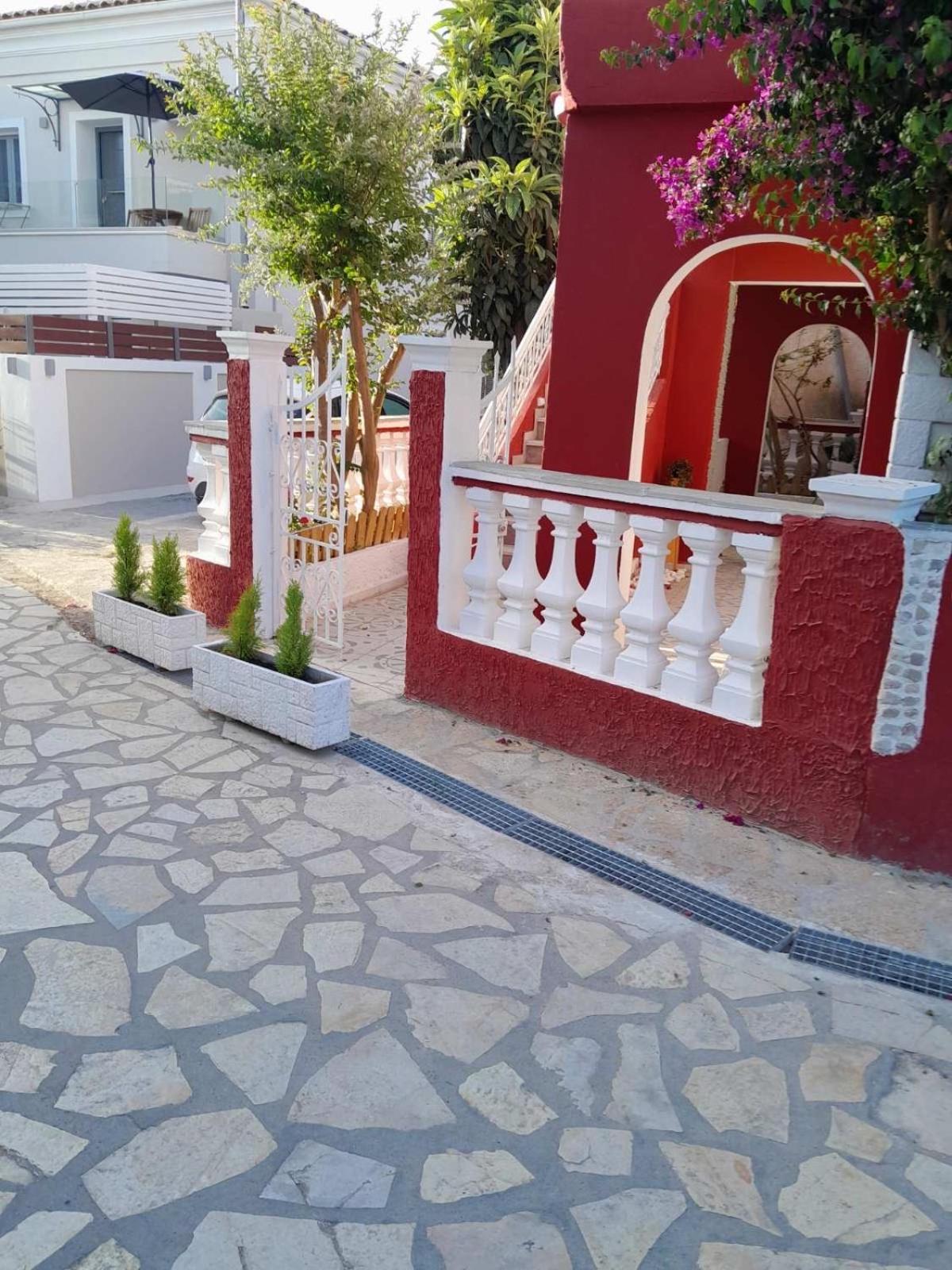 Anatoli Studios In Front Of The Beach Mesongi Bagian luar foto