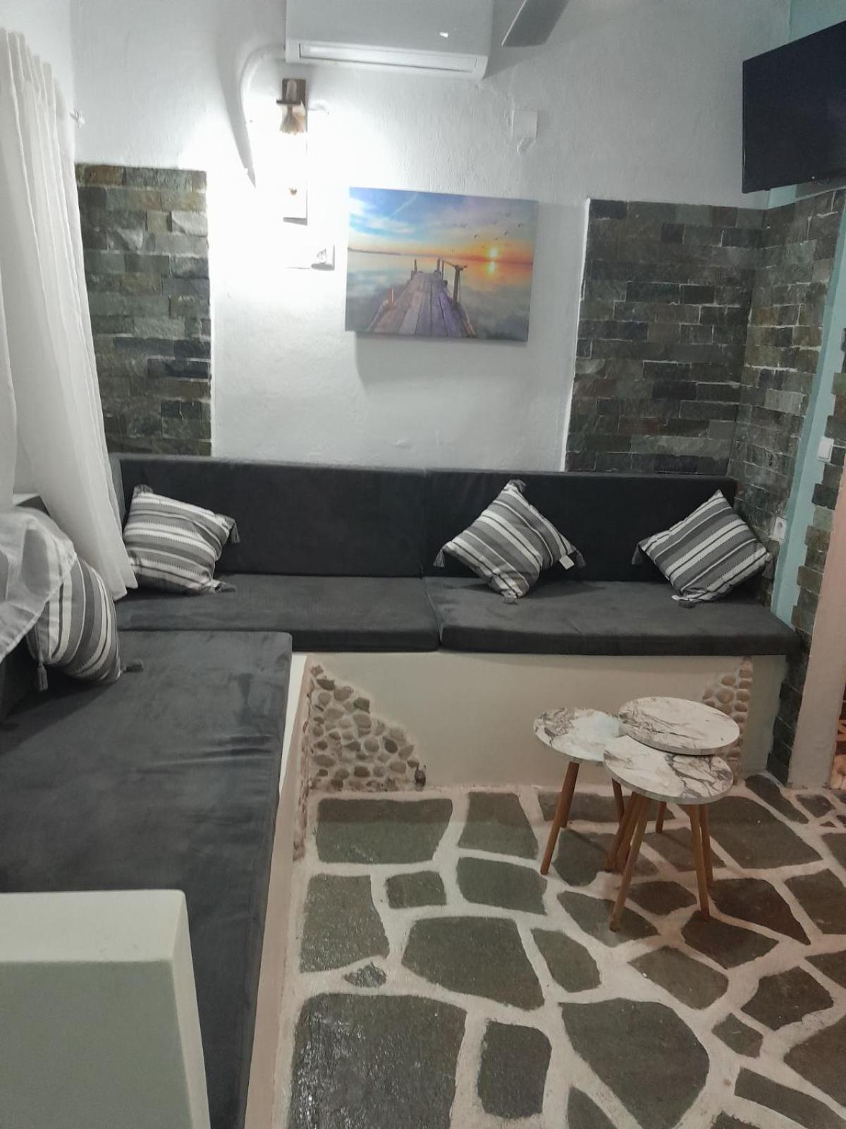 Anatoli Studios In Front Of The Beach Mesongi Bagian luar foto